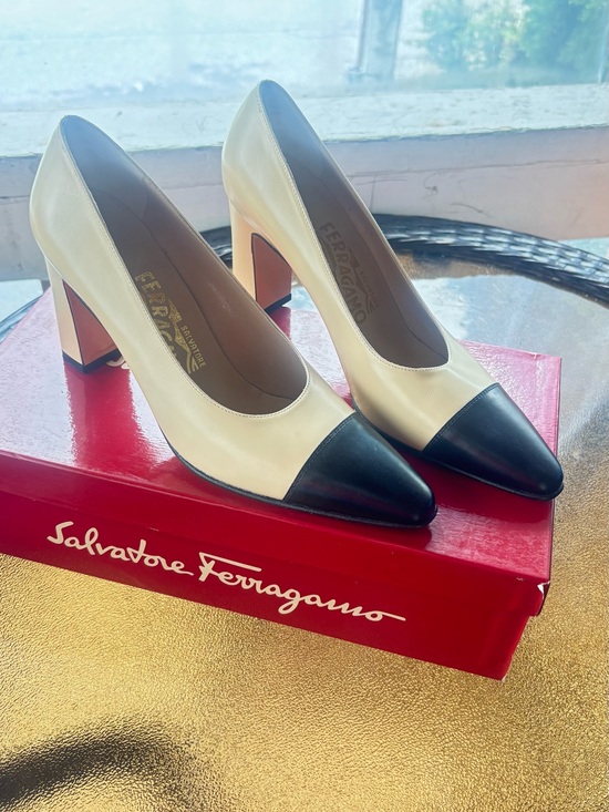 Salvatore Ferragamo Shoes - Salvatore Ferragamo Black & Cream Two-Tone Pointed Toe Pumps